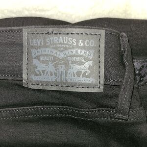 Levi's Men's Dark Black Jeans